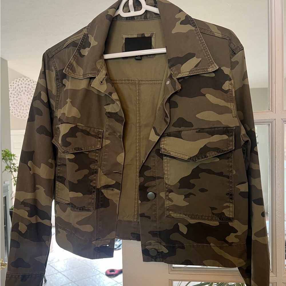 Banana Republic Women's Camouflage Jean Jacket